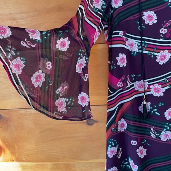 Vince Camuto Purple Floral Tassel Tie Bell Sleeve Mini Shift Dress Size S 6 - Picture 4 of 9